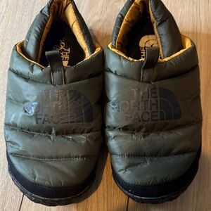 The North Face  Men’s Olive Green Quilted Slip-On Mules with Yellow Lining
